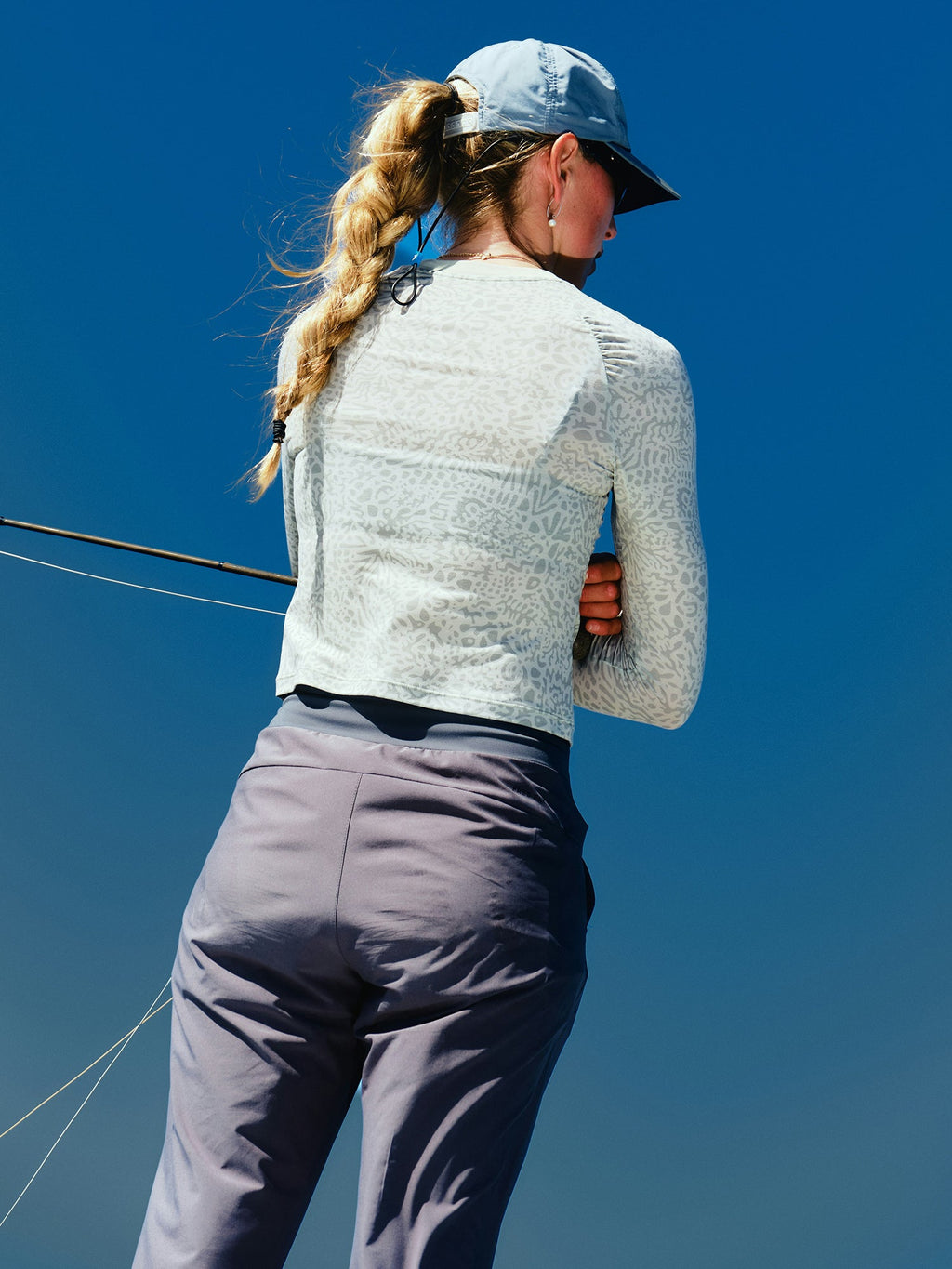 Women's Elevate Lightweight Fitted Long Sleeve - Black